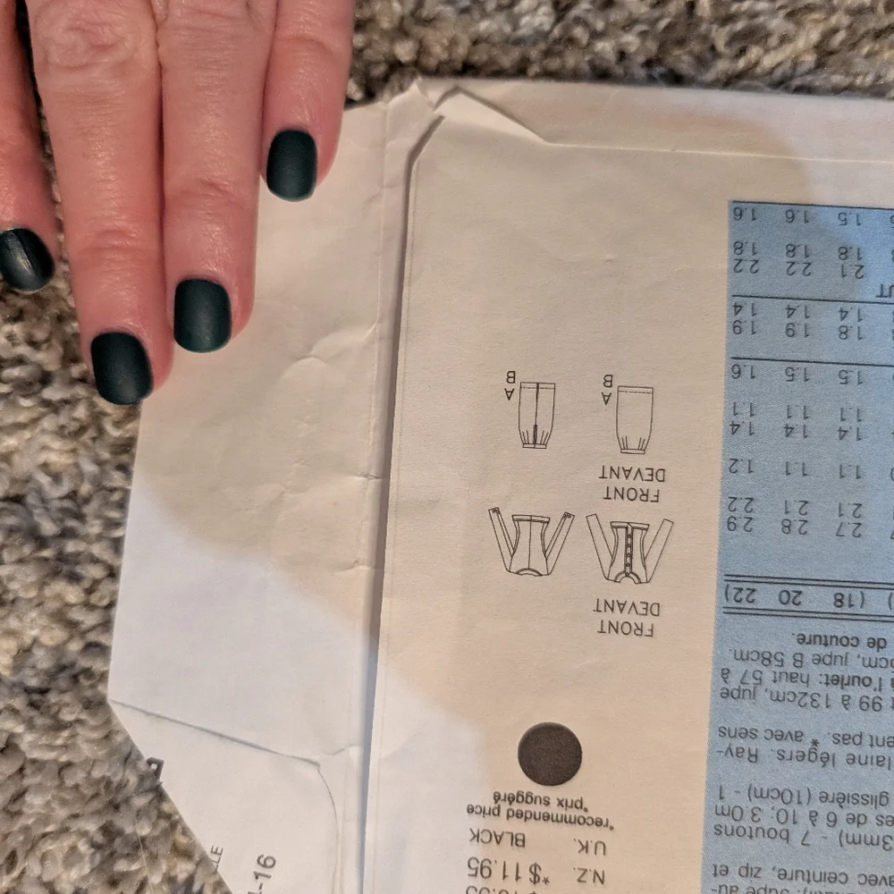 Butterick Pattern - Picture 3 of 4